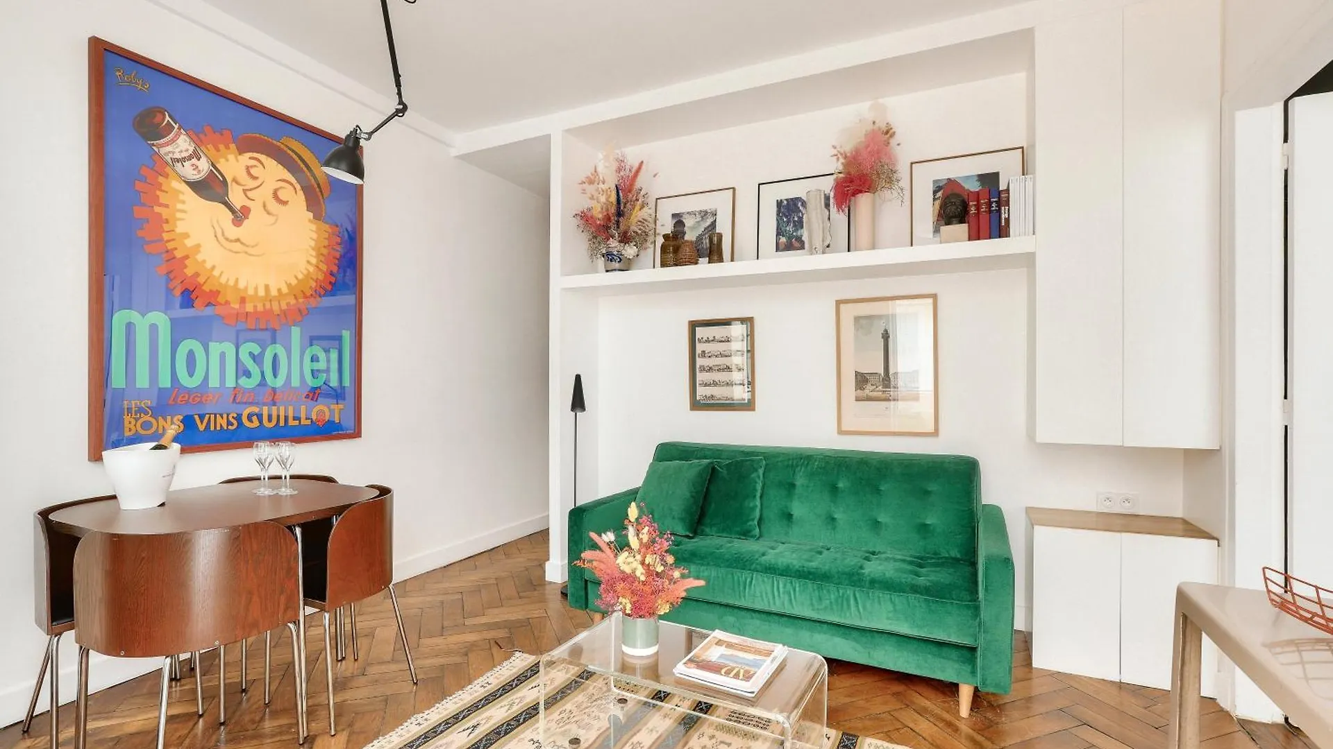 Bright Apartment In The 10Arr. - 4 People location