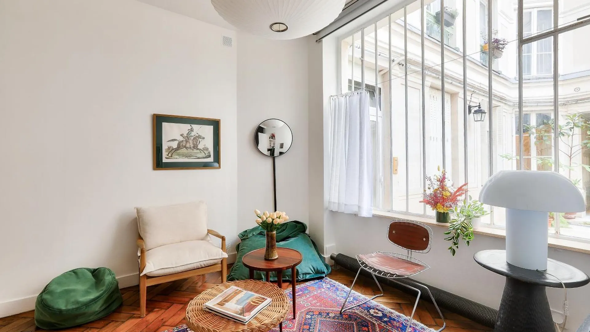 Bright Apartment In The 10Arr. - 4 People Paris 0*,